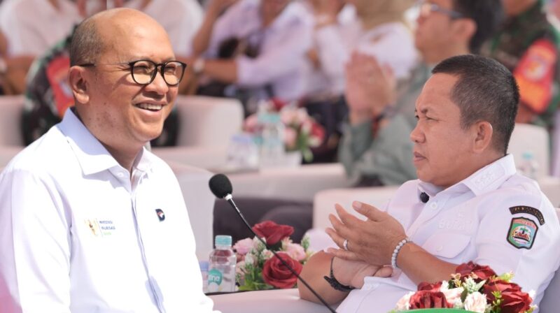 Menteri Investasi dan Hilirisasi/Kepala BKPM Rosan Roeslani dan Bupati Morowali Iksan Baharudin Abdul Rauf. Foto: Istimewa/Ghaff.