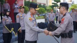 Kapolda Sulteng Serahkan 116 Personel kepada Kapolres Banggai Laut