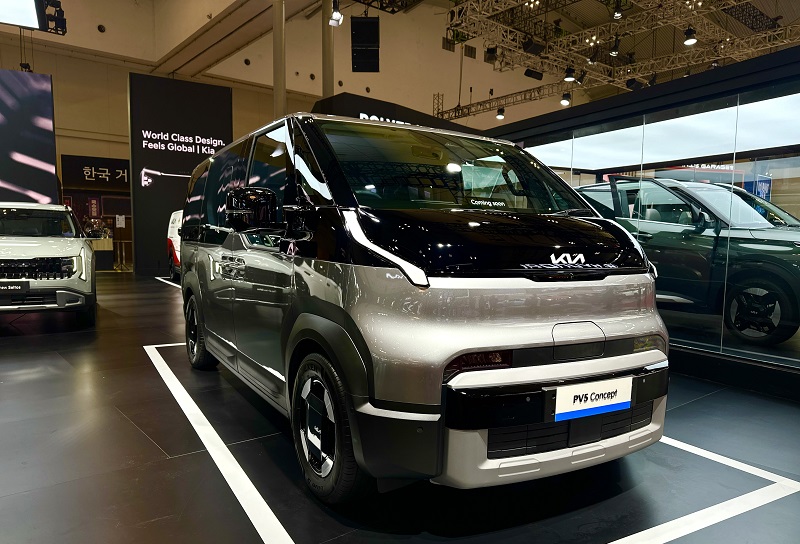 Kia Tampilkan KIA PV5 di GIIAS 2026, Perkenalkan Konsep Platform Beyond Vehicle