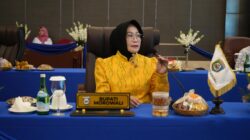 Wakil Bupati Morowali Iriane Iliyas saat menghadiri RUPSLB PT Bank Sulteng di Palu, Rabu (12/8/2026). Foto: IKP Morowali.