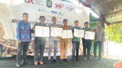 OJK Gagas Percontohan Ekosistem Pendampingan Kolaboratif bagi Petani Cokelat di Poso