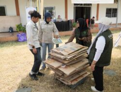 Program Sembada IMIP Memacu Warga Aktif Memilah Sampah Bernilai Ekonomi